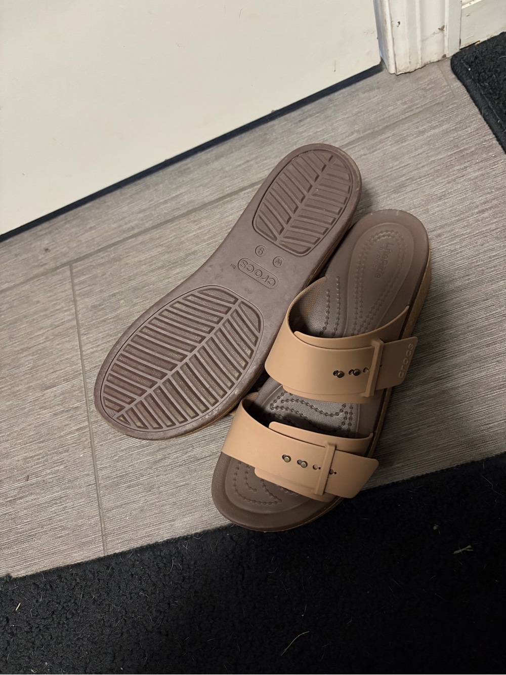 CROCS Women’s Beige Double-Strap Platform Sandal - Picture 2 of 3